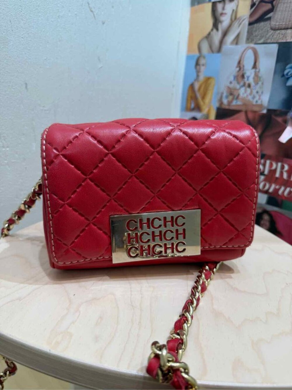 Carolina Herrera Red Handbag - Picture 3 of 8